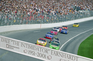 Illustration for article titled Daytona 500 Honors Dale Earnhardt's Memory With Wall Of Fame Across Track